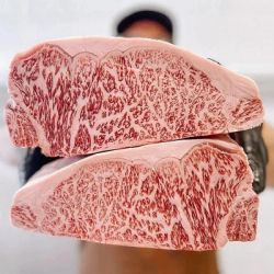 Vrabioară Wagyu A5 Kagoshima – Sirloin/Striploin (New York Strip) Japonia