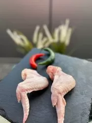 Aripi de pui. Pret pe kg.