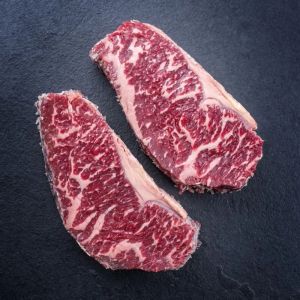 Wagyu A5 Grand Quintet – Mușchi • Striploin • Ribeye + Australia Duo -Striploin si Ribeye (760 grame total)